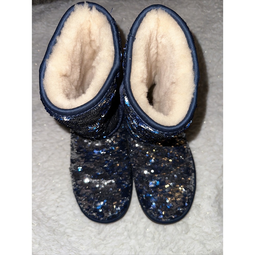 UGG WOMENS BLUE SILVER SEQUINS BLING BOOTS RARE HTF SIZE 5 - Picture 3 of 6